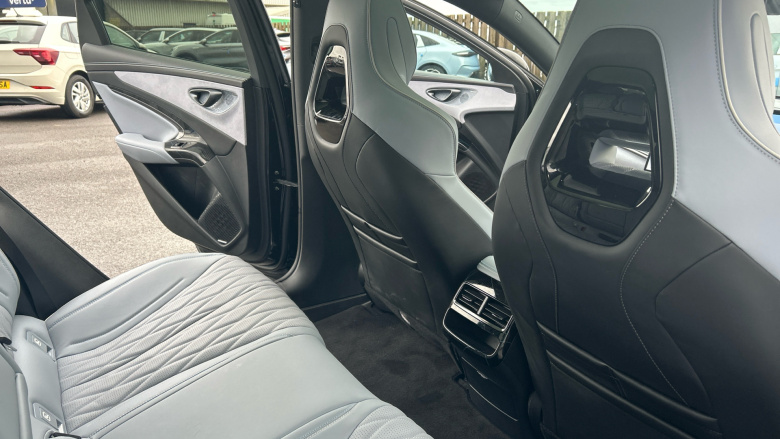 BYD Seal 230kW Design 83kWh 4dr Auto Electric Saloon